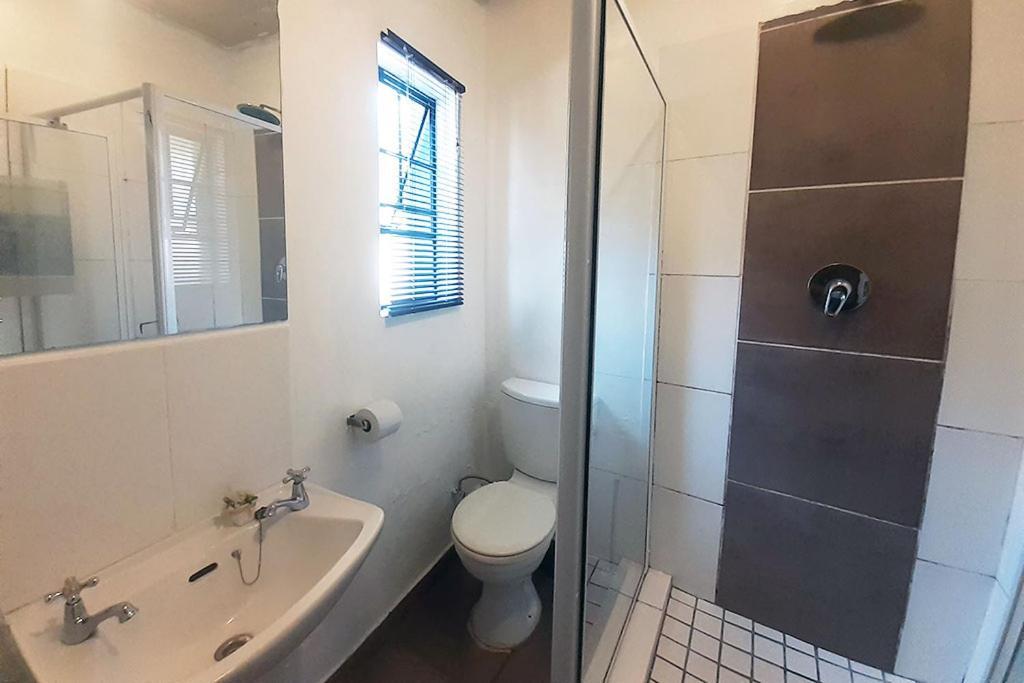 Queens Palace Pretoria-Noord Rom bilde