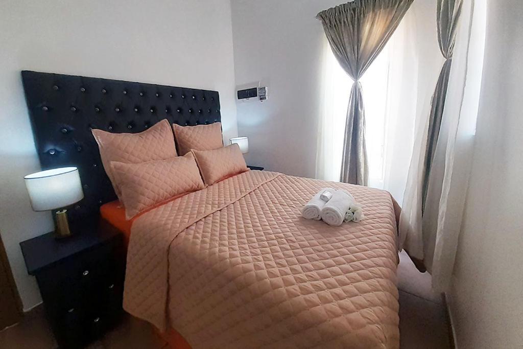 Queens Palace Pretoria-Noord Rom bilde